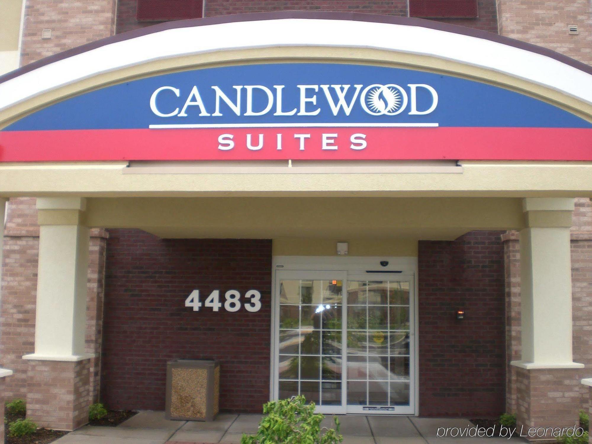 Candlewood Suites Milwaukee Brown Deer, An Ihg Hotel Dış mekan fotoğraf